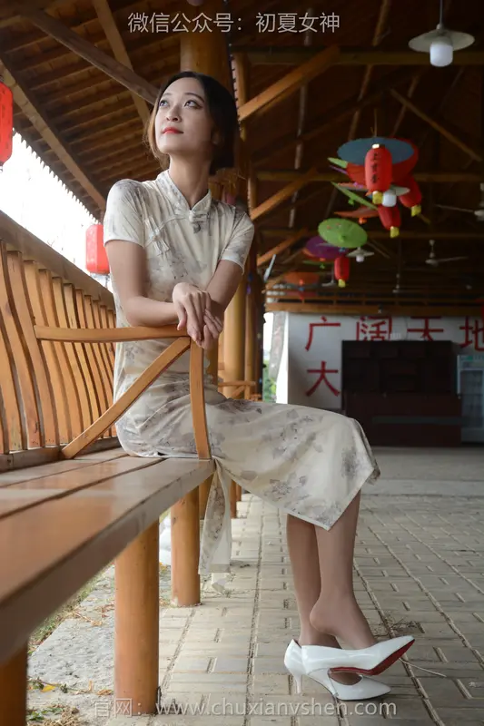 初夏女神 NO.120 依依 寒冬旗袍风 - 初夏女神